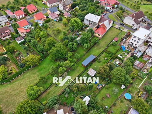 Prodej stavebního pozemku 875 m²