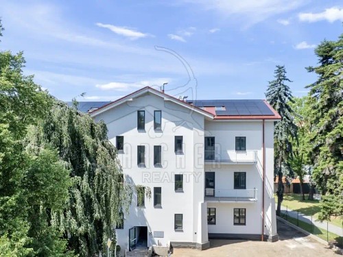 Prodej bytu 4+kk 108 m²