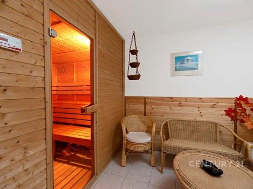 Prodej domu 498 m², pozemek 852 m²