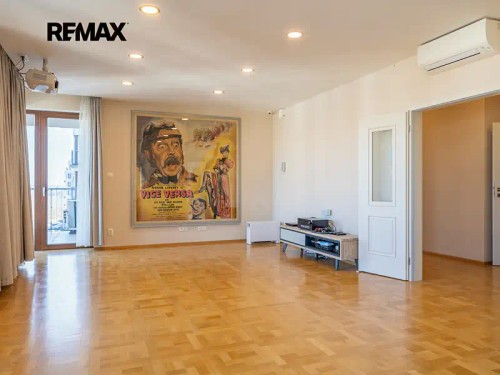 Prodej bytu 194 m²