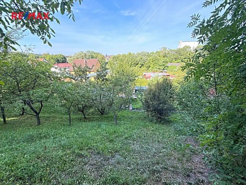 Prodej stavebního pozemku 1345 m²