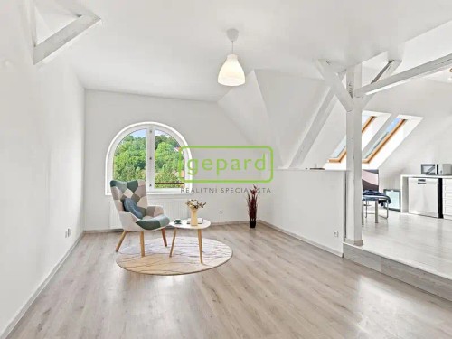 Prodej bytu 3+1 90 m²