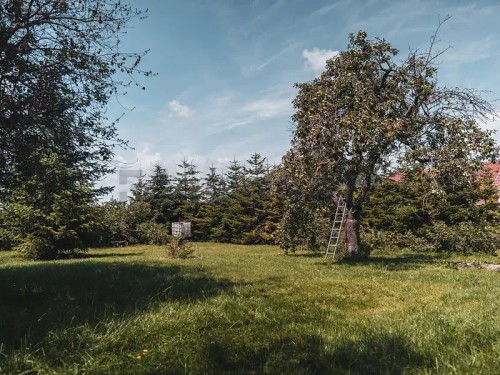 Prodej stavebního pozemku 950 m²