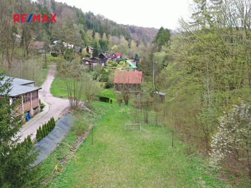 Prodej stavebního pozemku 1512 m²