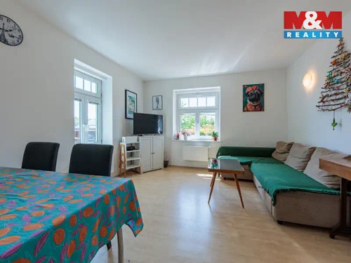 Prodej domu 240 m², pozemek 811 m²