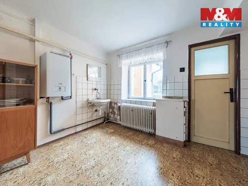 Prodej zemědělské usedlosti 170 m², pozemek 5936 m²