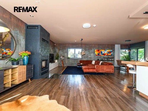 Prodej domu 258 m², pozemek 3000 m²
