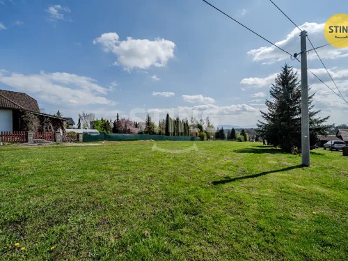 Prodej stavebního pozemku 1348 m²