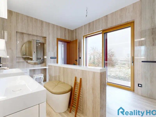 Prodej domu 271 m², pozemek 3395 m²