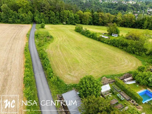 Prodej stavebního pozemku 3984 m²