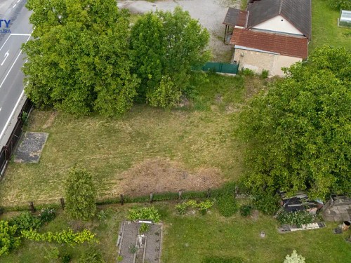 Prodej stavebního pozemku 990 m²
