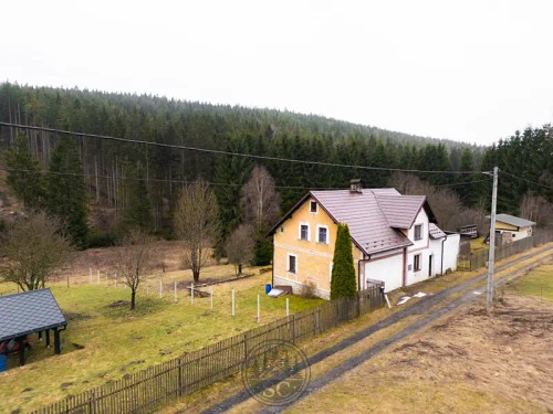 Prodej domu 215 m², pozemek 3128 m²