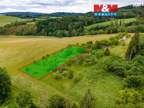 Prodej stavebního pozemku 2584 m²