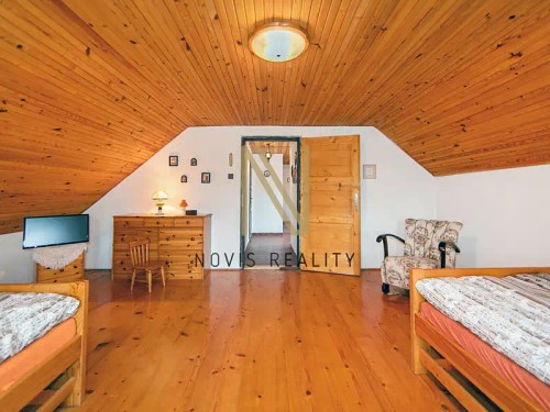 Prodej chalupy 158 m², pozemek 126 m²
