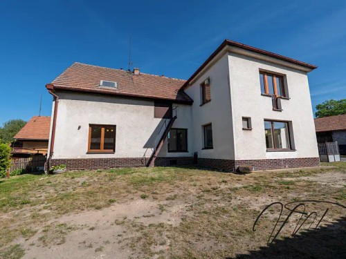 Prodej domu 232 m², pozemek 1557 m²