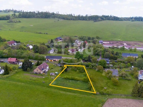 Prodej stavebního pozemku 2650 m²
