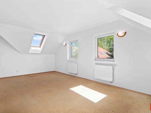Prodej domu 230 m², pozemek 783 m²