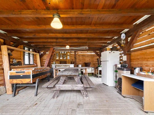 Prodej vily 329 m², pozemek 687 m²