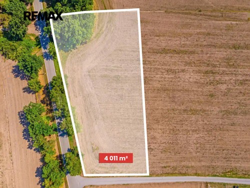 Prodej stavebního pozemku 4011 m²