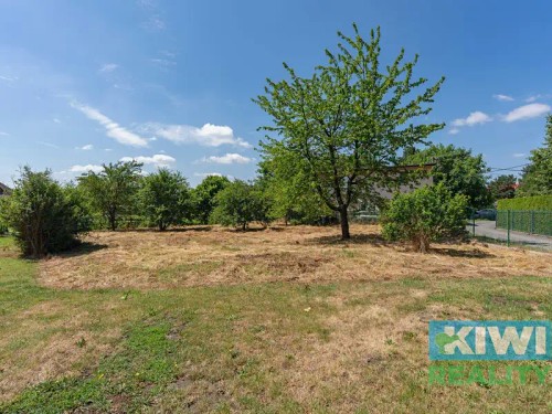 Prodej stavebního pozemku 864 m²