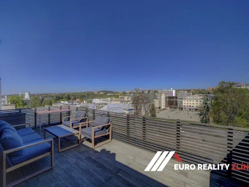 Prodej domu 1023 m², pozemek 598 m²