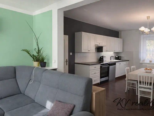 Prodej domu 232 m², pozemek 1263 m²