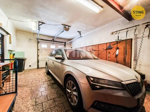 Prodej domu 298 m², pozemek 158 m²