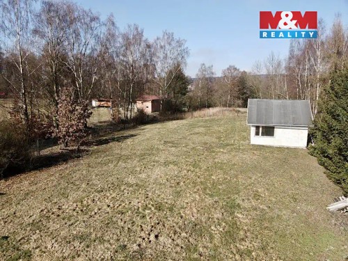 Prodej stavebního pozemku 1723 m²