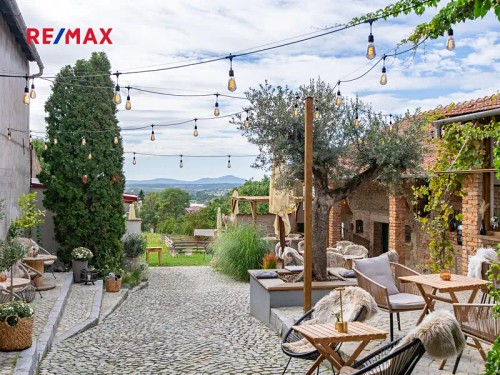 Prodej domu 267 m², pozemek 2238 m²