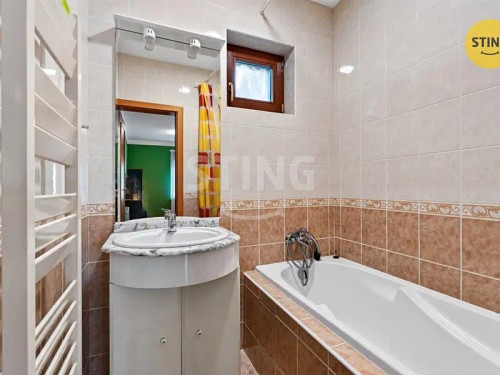 Prodej domu 215 m², pozemek 1157 m²