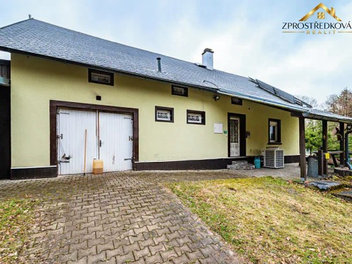 Prodej chalupy 178 m², pozemek 25612 m²