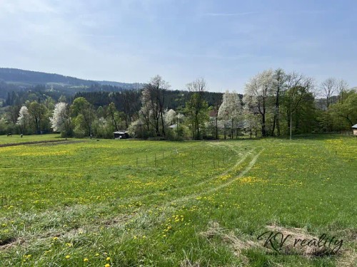 Prodej stavebního pozemku 1183 m²