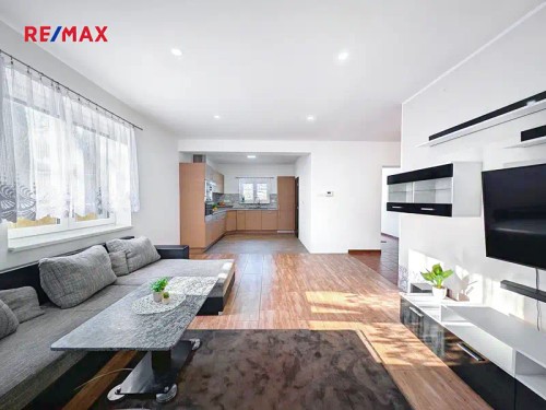 Prodej stavebního pozemku 3066 m²