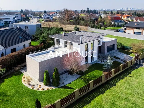 Prodej domu 330 m², pozemek 1277 m²