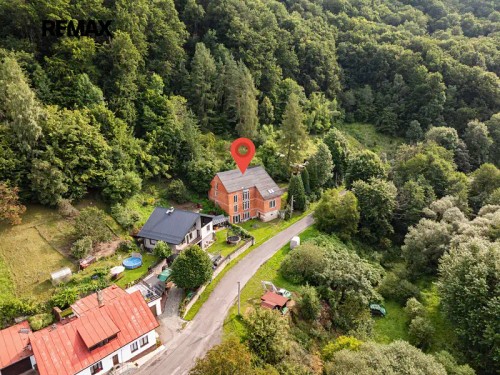 Prodej domu 533 m², pozemek 2105 m²