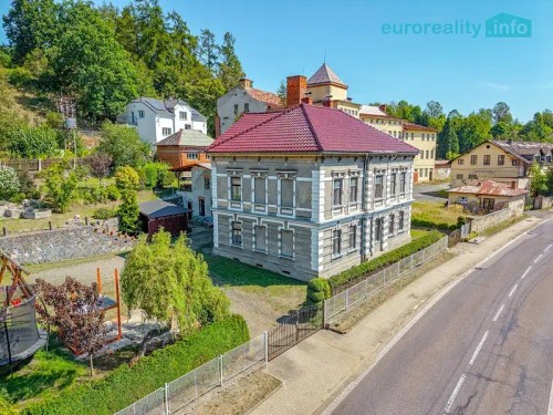 Prodej domu 213 m², pozemek 1424 m²