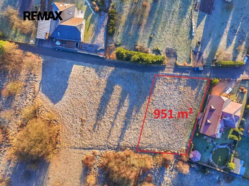 Prodej stavebního pozemku 951 m²