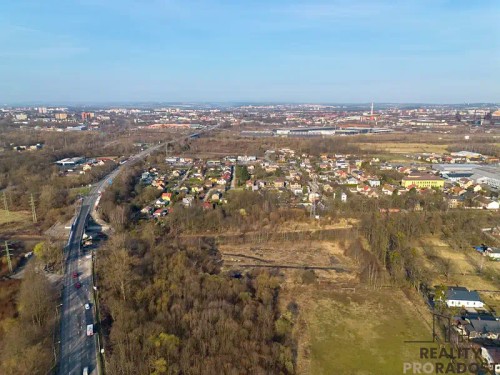 Prodej stavebního pozemku 16951 m²