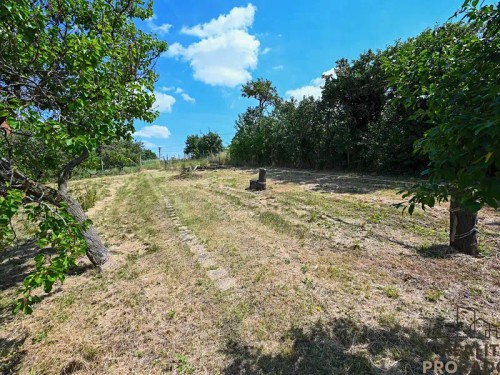 Prodej stavebního pozemku 1206 m²