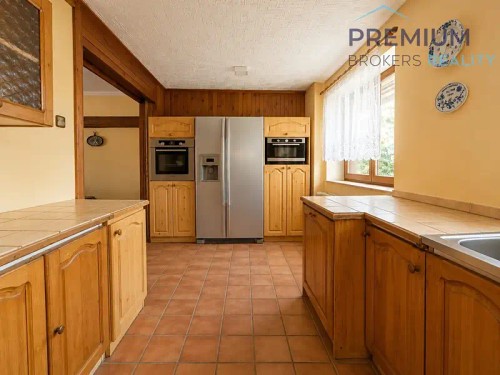 Prodej domu 440 m², pozemek 2313 m²