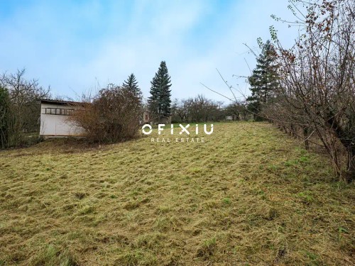 Prodej stavebního pozemku 2388 m²