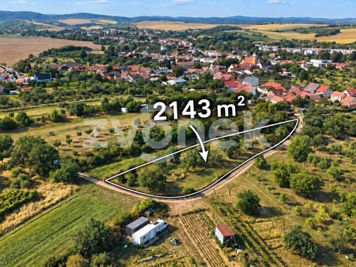 Prodej stavebního pozemku 2143 m²