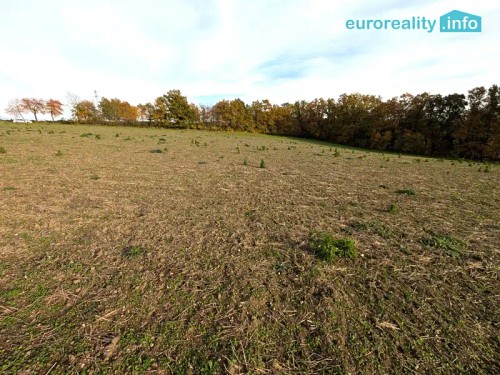 Prodej stavebního pozemku 3986 m²