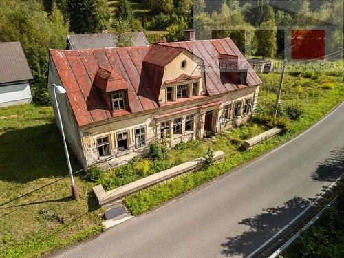 Prodej stavebního pozemku 3361 m²