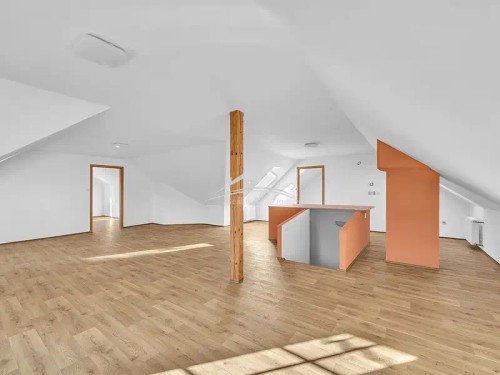 Prodej domu 200 m², pozemek 1656 m²