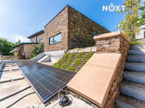 Prodej vily 299 m², pozemek 1366 m²