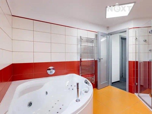 Prodej domu 417 m², pozemek 815 m²