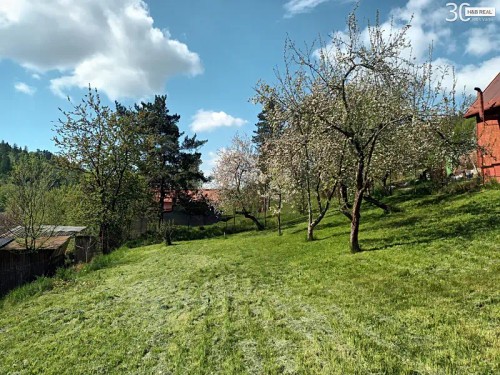 Prodej stavebního pozemku 1063 m²