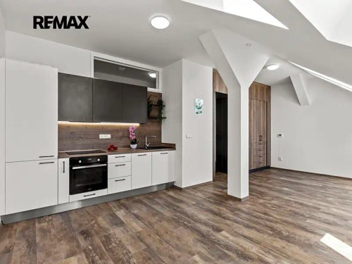 Prodej bytu 1+kk 43 m²