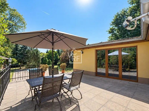 Prodej domu 260 m², pozemek 1754 m²